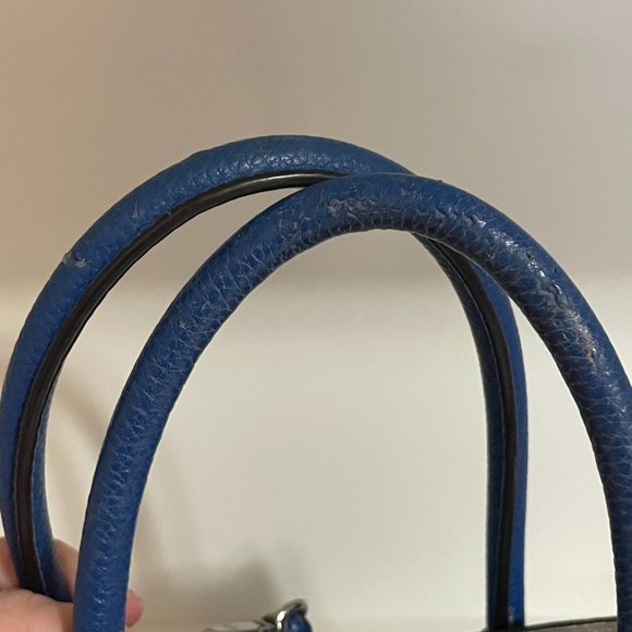 MICHAEL KORS Mercer Electric Blue Pebbled Leather Medium Messenger Bag & Wallet - Picture 5 of 15